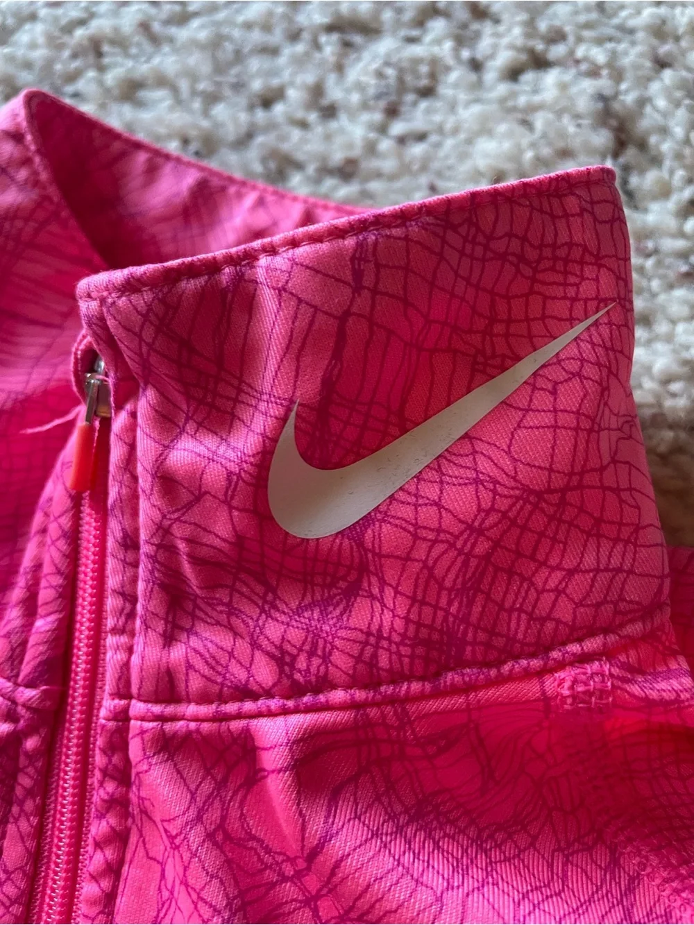 NIKE Women’s Pink Quarter-Zip Long Sleeve Crop Jacket Size XS